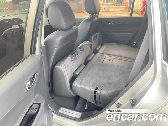 Renault Korea QM5 2010 thumb 10