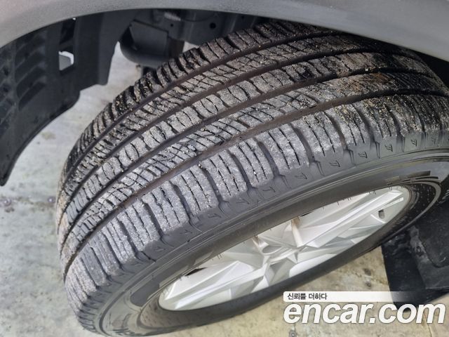 SsangYong Rexton 2018 thumb 7