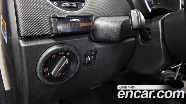 Volkswagen Beetle 2007 thumb 12