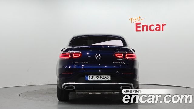 Mercedes-Benz GLC 2023 thumb 4