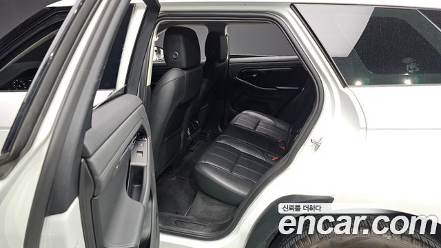 Land Rover Range Rover Evoque 2022 thumb 11