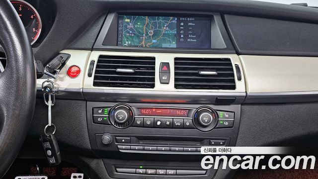 BMW X6 2014 thumb 11