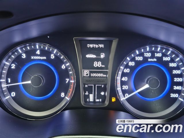 Hyundai Grandeur 2013 thumb 10