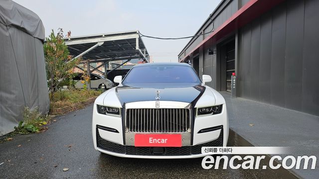 Rolls-Royce Ghost 2021 thumb 4