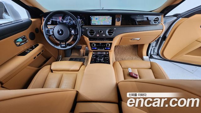 Rolls-Royce Ghost 2021 thumb 8