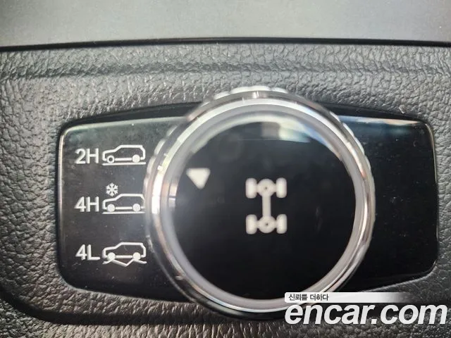 SsangYong Rexton 2022 thumb 11
