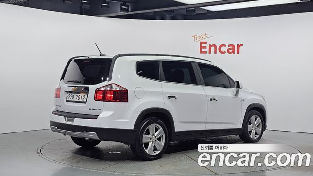 Chevrolet Orlando 2011 thumb 2