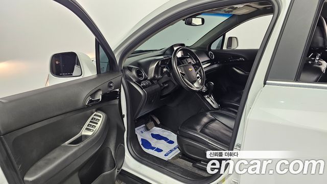 Chevrolet Orlando 2011 thumb 10