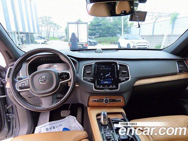 Volvo XC90 2018 thumb 8