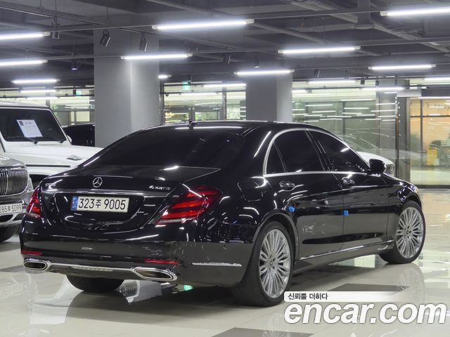 Mercedes-Benz S-Class 2018 thumb 3