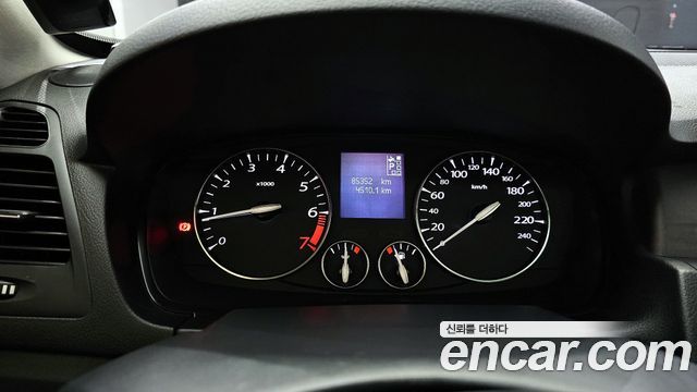 Renault Korea SM5 2010 thumb 9
