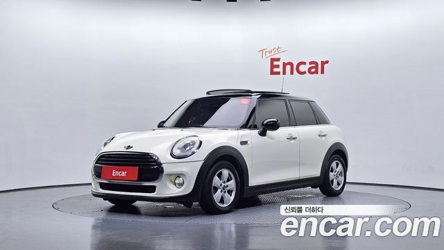 Mini Hatch 2015 thumb 2