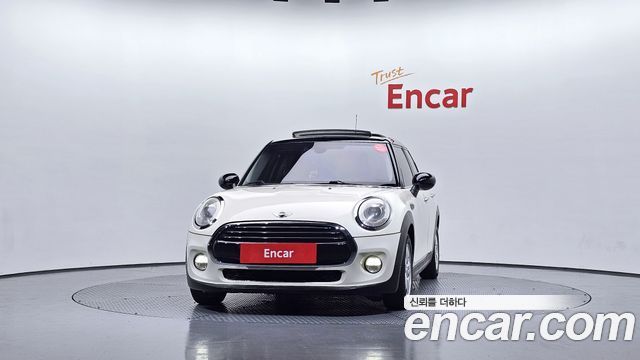 Mini Hatch 2015 thumb 4