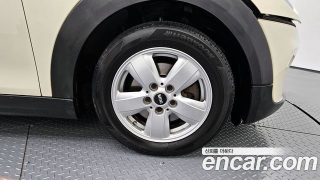 Mini Hatch 2015 thumb 6