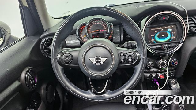 Mini Hatch 2015 thumb 12