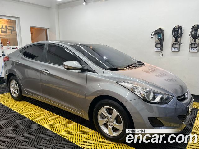 Hyundai Avante 2011 thumb 4