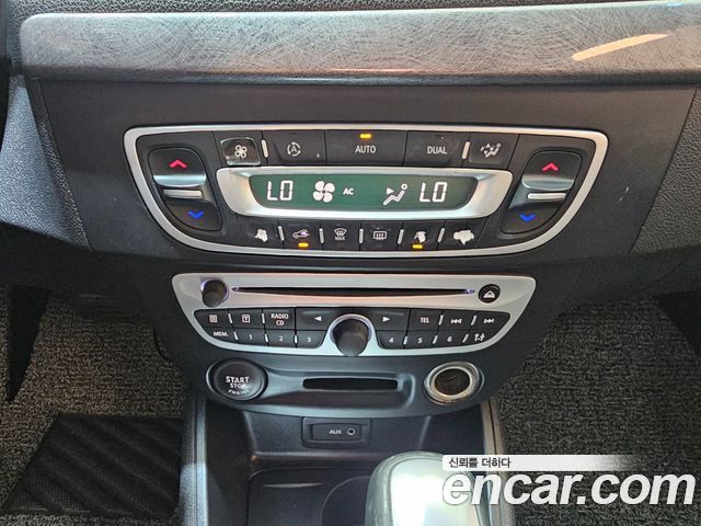 Renault Korea SM3 2011 thumb 11