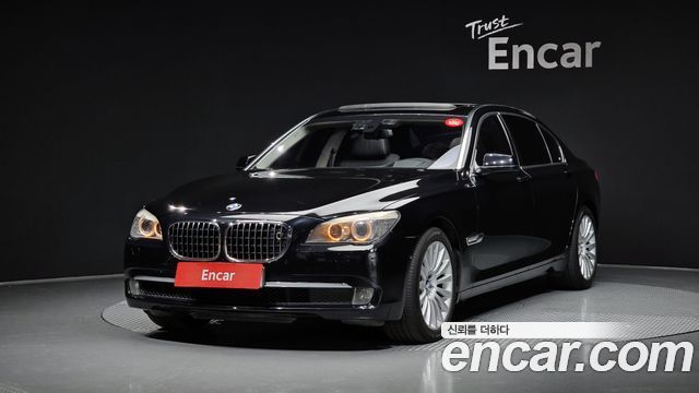 BMW 7 серии 2009 thumb 2
