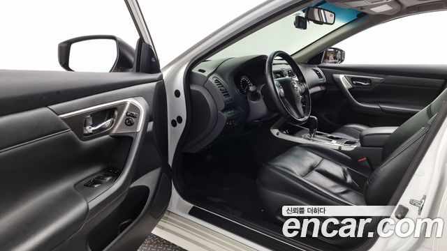 Nissan Altima 2015 thumb 11