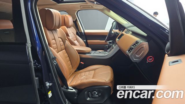 Land Rover Range Rover Sport 2017 thumb 10