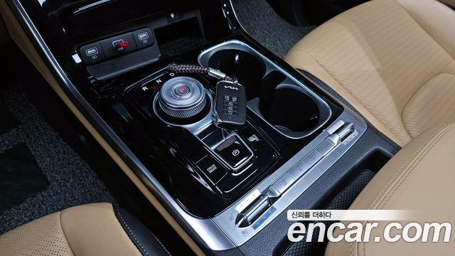 Kia Carnival 2023 thumb 9
