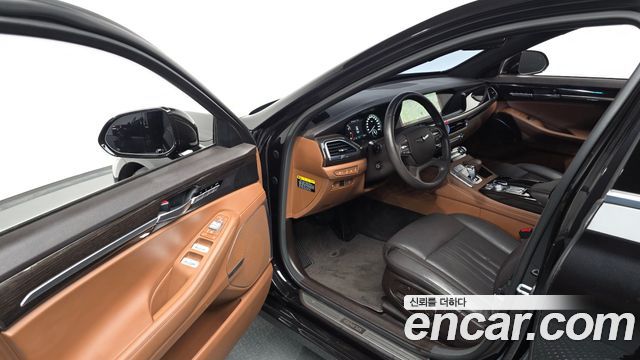 Genesis G90 2019 thumb 12