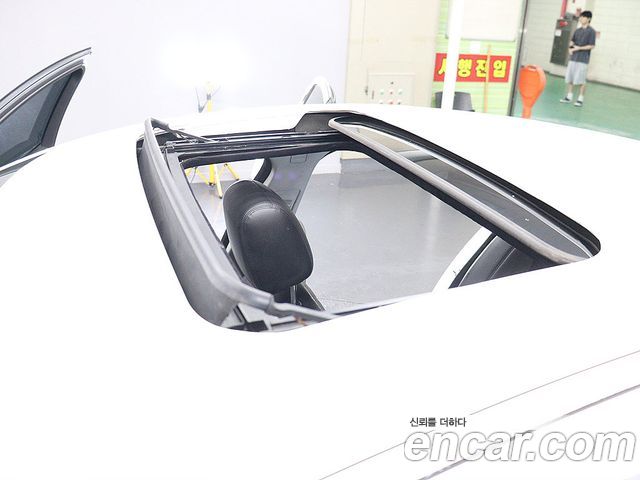 Jaguar XF 2013 thumb 7