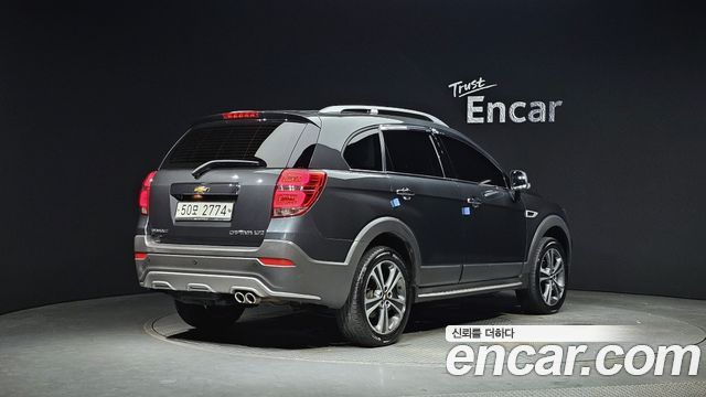 Chevrolet Captiva 2016 thumb 3