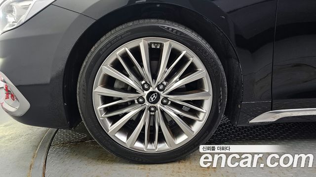 Hyundai Grandeur 2018 thumb 6