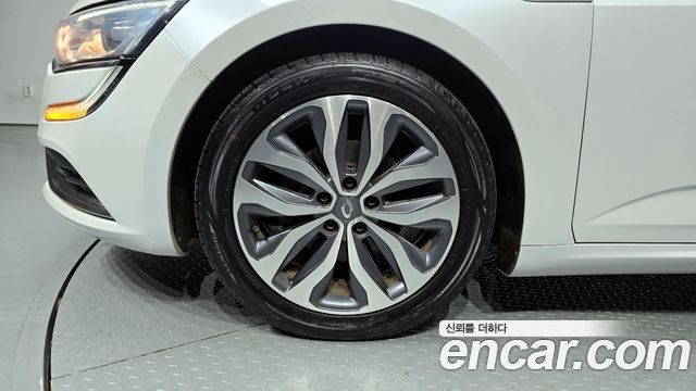 Renault Korea SM6 2016 thumb 5