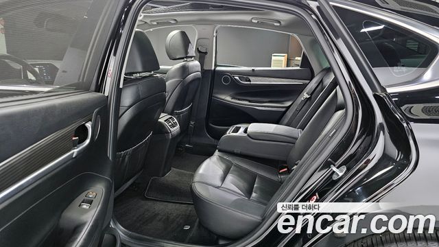 Hyundai Grandeur 2018 thumb 11