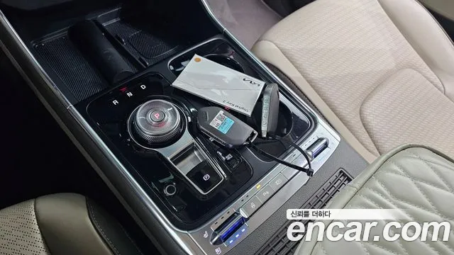 Kia Carnival 2024 thumb 10