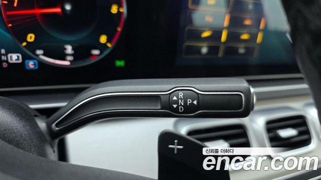 Mercedes-Benz GLE 2019 thumb 9