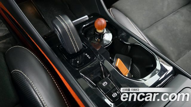 Volvo XC40 2019 thumb 10