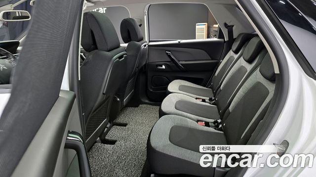 Citroen C4 Picasso 2017 thumb 12
