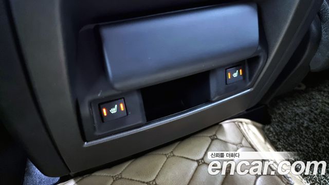 Land Rover Discovery 2015 thumb 12