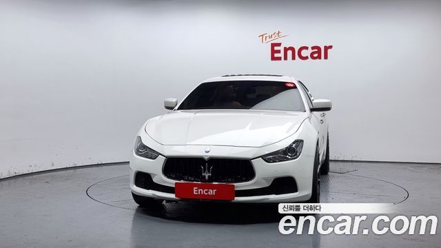 Maserati Ghibli 2016 thumb 4