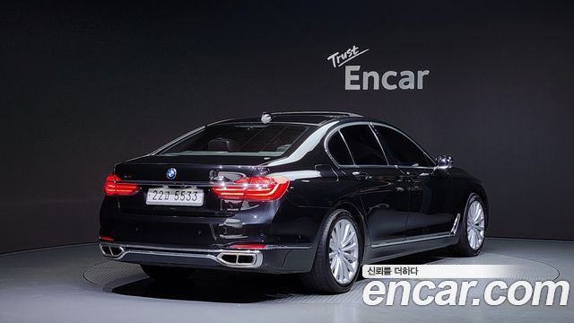BMW 7 серии 2016 thumb 3