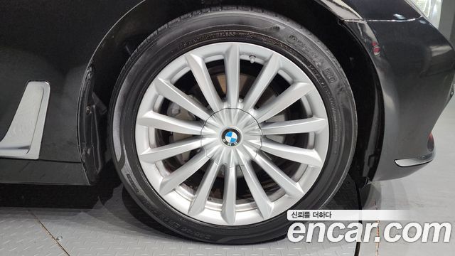 BMW 7 серии 2016 thumb 5