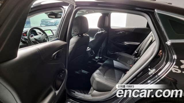 Chevrolet Malibu 2016 thumb 12