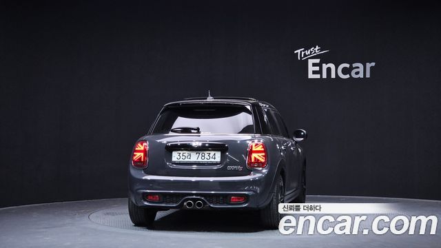 Mini Hatch 2019 thumb 5