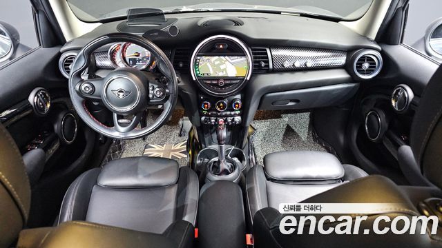 Mini Hatch 2019 thumb 7