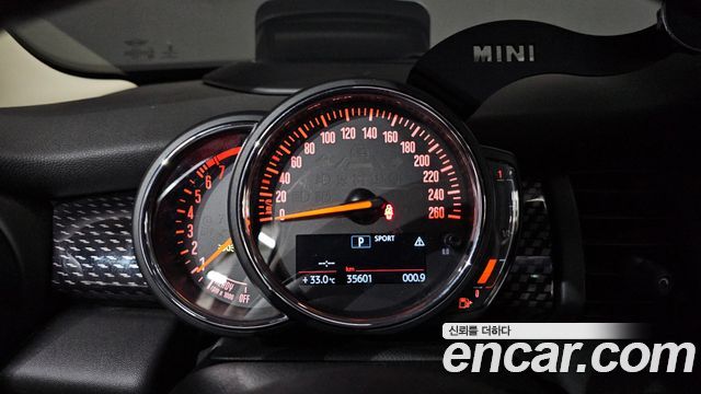 Mini Hatch 2019 thumb 8