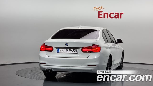 BMW 3 серии 2017 thumb 5