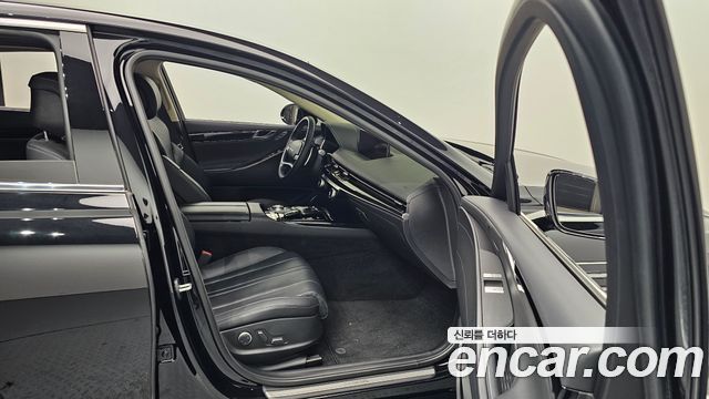 Genesis G80 2021 thumb 11