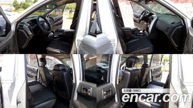 SsangYong Korando 2012 thumb 8