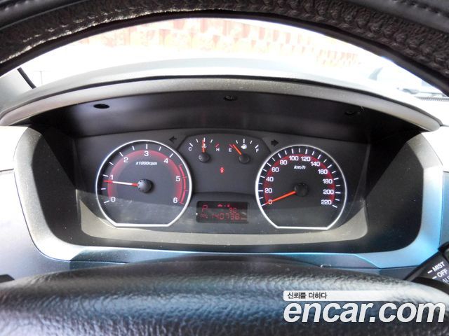 SsangYong Korando 2012 thumb 9