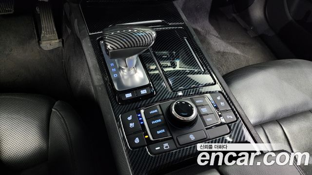 Genesis G80 2017 thumb 9