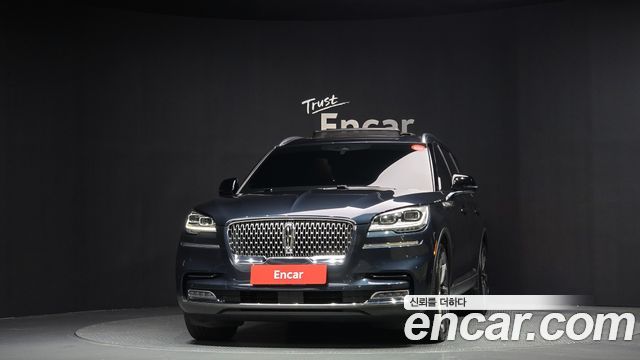 Lincoln Aviator 2023 thumb 4