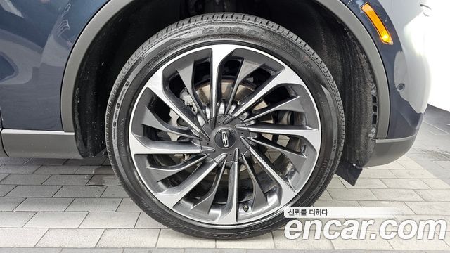 Lincoln Aviator 2023 thumb 6